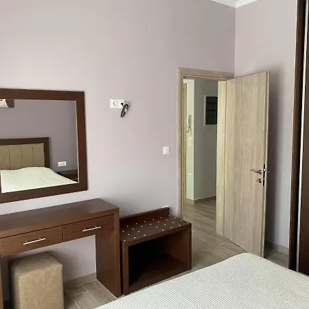 アパート The Grey Rose タソス